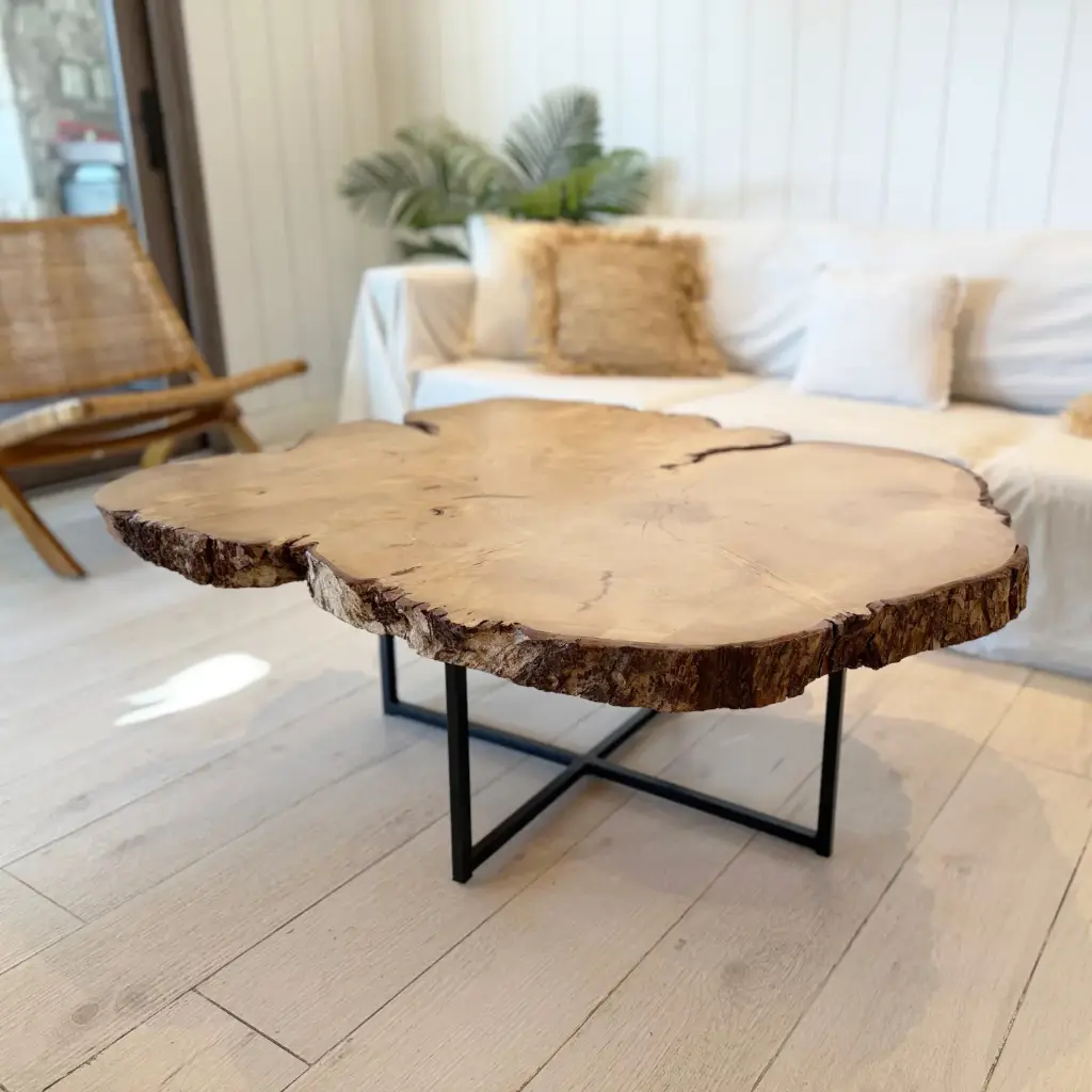 Mesa ratona patas de hierro madera Zoita