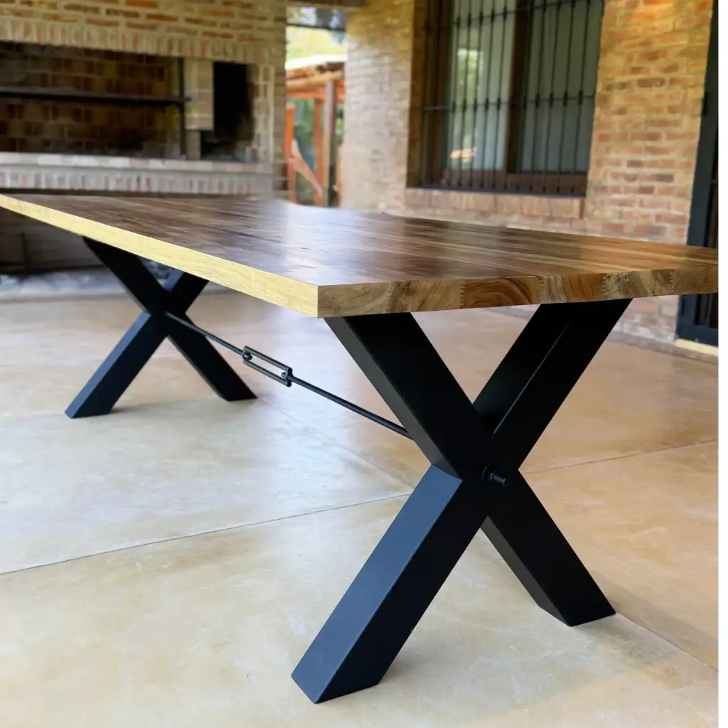 Mesa Laurel patas X 100x100 hierro y madera