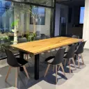 Mesa petiribi 2,50 Mts + 8 sillas Tulip negras